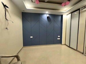 Furnished Amenities in 3 BHK Builder Floor at Chattarpur – for Rent