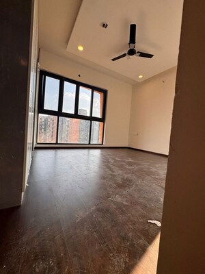Room in 3 BHK Apartment at Puravankara Purva Atmosphere, Thanisandra Main Road – for Rent