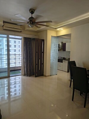 2 BHK Apartment For Rent in Puranik Rumah Bali, Ghodbunder Road