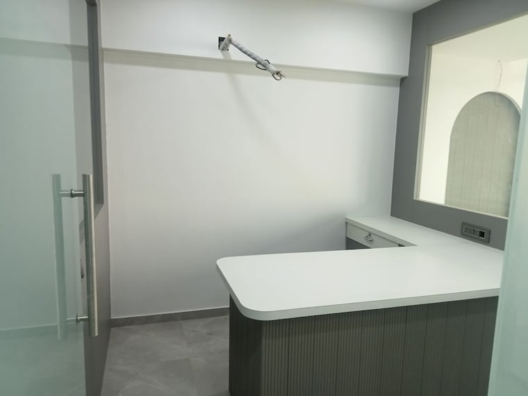 Room, kharghar Commercial Office Space 1590 Sq.Ft. In Kharghar Navi Mumbai 10434223