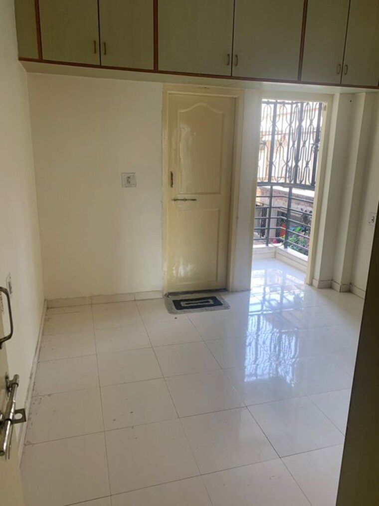 Room, sgp-upasana-apartment 3 Bedroom 1800 Sq.Ft. Apartment In Ambawadi Ahmedabad 10434248