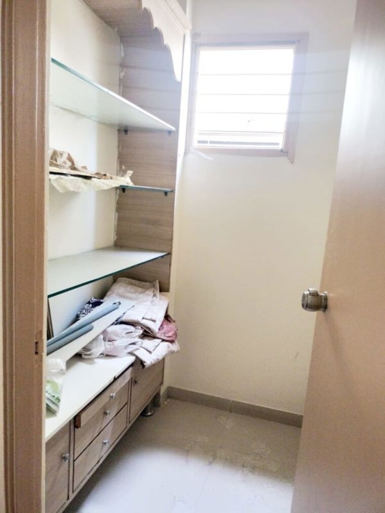 Bathroom, sgp-upasana-apartment 3 Bedroom 1800 Sq.Ft. Apartment In Ambawadi Ahmedabad 10434248