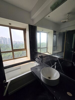 Team Area in 1 BHK Builder Floor at South City 1 – for Rent