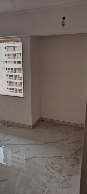 Room in 2 BHK Apartment at Paradigm Zenith Pushpanjali Residency Phase III, Ghodbunder Road – for Sale