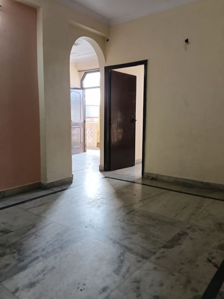 Room, rajendra nagar sector 5 2 Bedroom 850 Sq.Ft. Builder Floor In Rajendra Nagar Sector 5 Ghaziabad 10434287