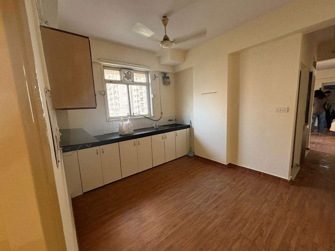 1 BHK 670 Sq.Ft. Apartment in Hiranandani Gardens Kingston