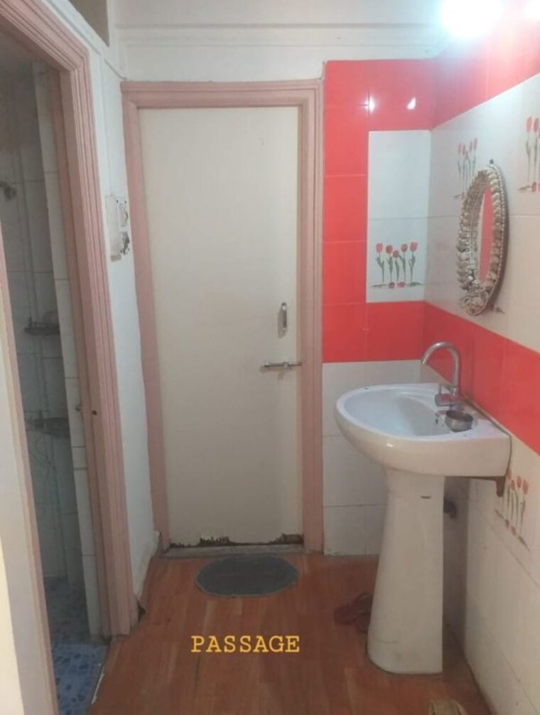 Bathroom, chintamani nagar 1 Bedroom 500 Sq.Ft. Apartment In Chintamani Nagar Pune 10434324