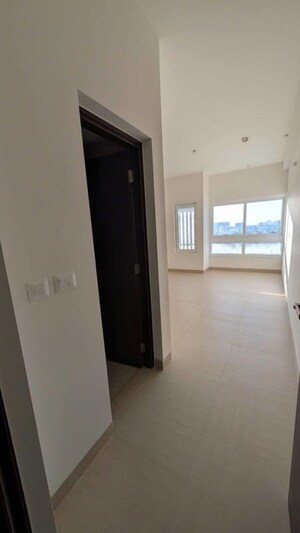 Room in 3 BHK Apartment at Karle Vario Homes, Hebbal – for Rent