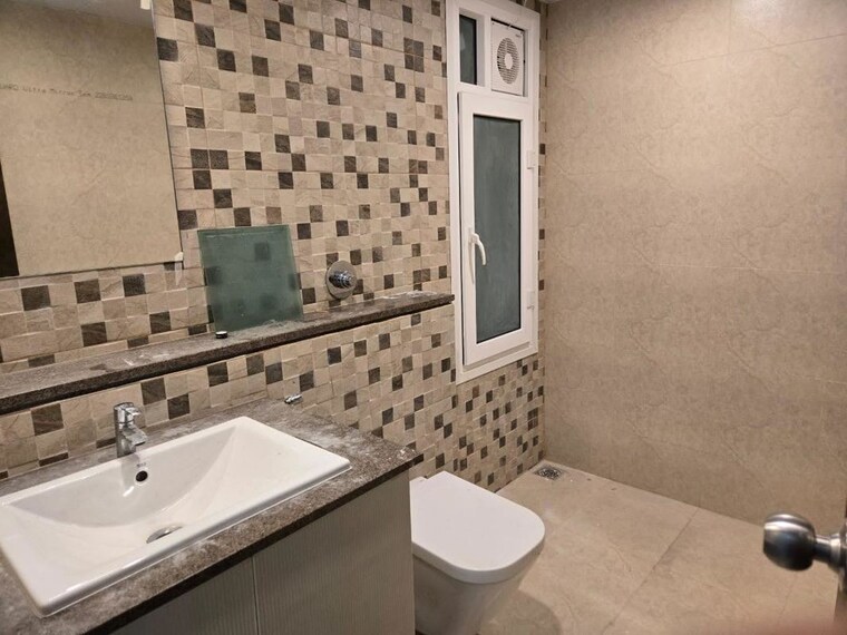 Bathroom, karle-vario-homes 2 Bedroom 1167 Sq.Ft. Apartment In Hebbal Bangalore 10434297