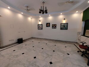 1 RK Independent House For Rent in Sector 30