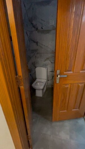 Bathroom in 3 BHK Builder Floor at Indrapuram – for Sale
