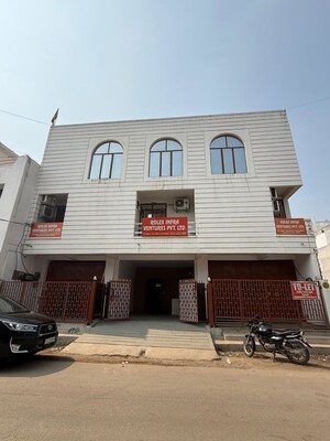 Office Space For Rent in Semra