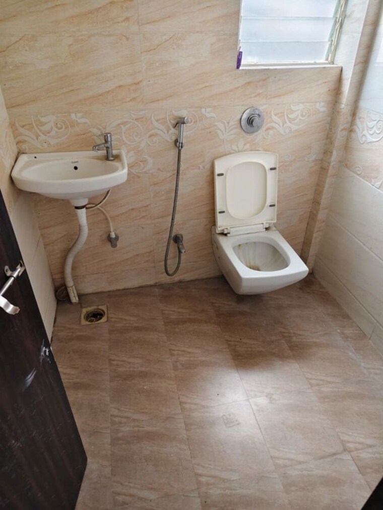 Bathroom, f5-mount-unique 1 Bedroom 650 Sq.Ft. Apartment In Baner Pune 10434368