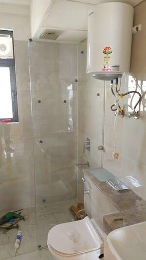 Bathroom in 2 BHK Apartment at M3M Heights, Sector 65 – for Rent