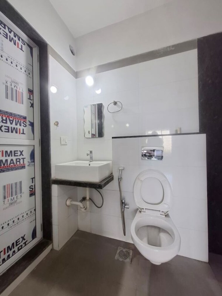 Team Area, rustomjee-urbania-azziano 2 Bedroom 820 Sq.Ft. Apartment In Thane West Thane 10434408