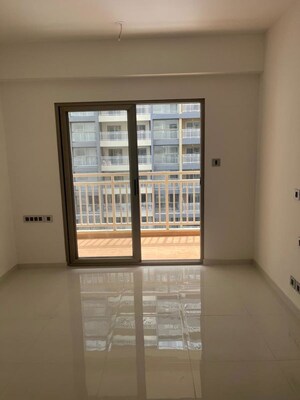 Room in 3 BHK Apartment at Bramhacorp The Collection, Kalyani Nagar – for Rent