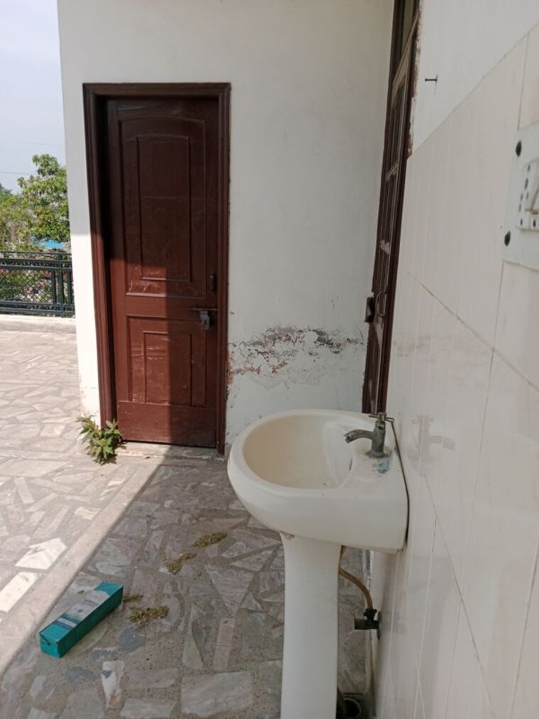 Bathroom, huda 2 Bedroom 365 Sq.Ft. Builder Floor In Huda Panipat 10418848