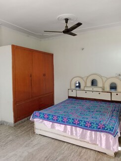 2 BHK Builder Floor For Rent in HUDA