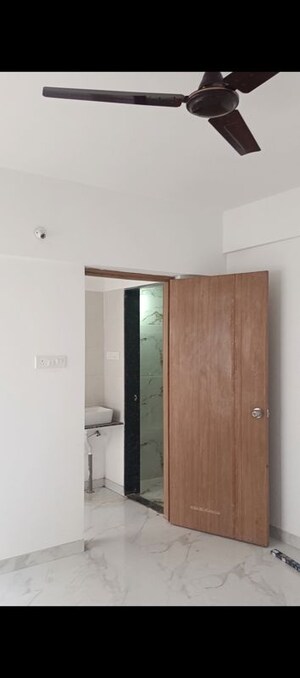 Furnished Amenities in 2 BHK Apartment at Dhankawadi – for Rent