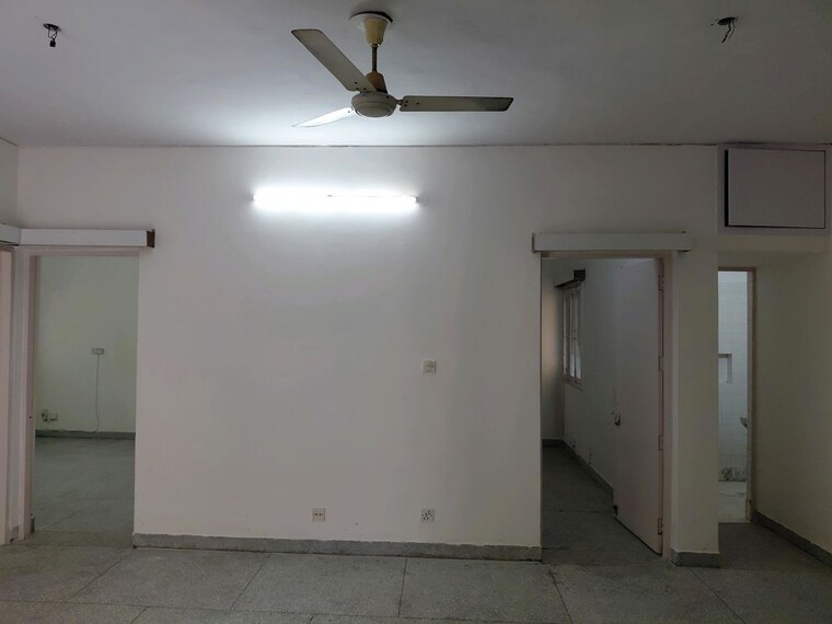 Room, vasant kunj 3 Bedroom 1600 Sq.Ft. Apartment In Vasant Kunj Delhi 10434489