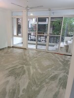 3 BHK + Servant Room 1800 Sq.Ft. Builder Floor in Chittaranjan Park