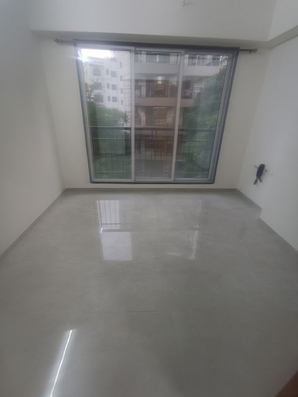1 BHK 500 Sq.Ft. Apartment in Parikh Perry Apartments