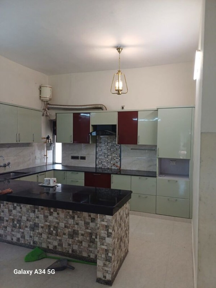Kitchen, sector 36 3 Bedroom 4500 Sq.Ft. Builder Floor In Sector 36 Chandigarh 10434491