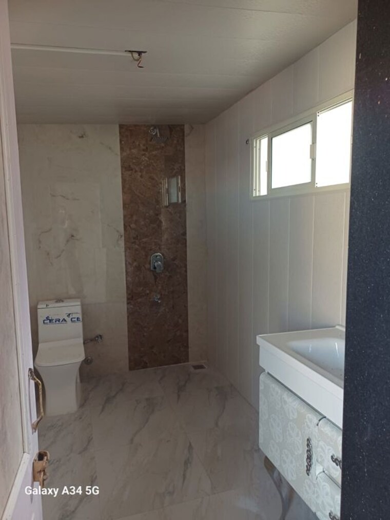 Room, sector 36 3 Bedroom 4500 Sq.Ft. Builder Floor In Sector 36 Chandigarh 10434491