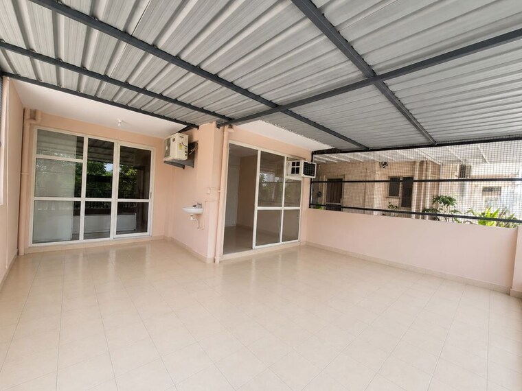 Balcony, ansal-api-esencia 4 Bedroom 2700 Sq.Ft. Builder Floor In Sector 67 Gurgaon 10434499