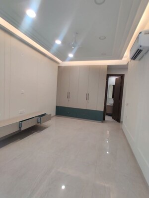 Kitchen in 1 RK Apartment at Sector 21 – for Rent