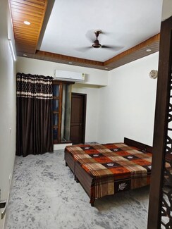 3 BHK + Basement,Store Room Apartment For Rent in Motia Citi Royal Business Park