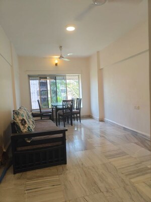 2 BHK Apartment For Rent in Versova