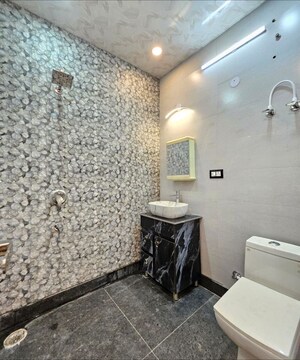 Team Area in 3 BHK Builder Floor at Vaishali Sector 3 – for Sale