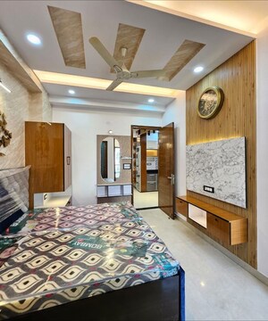 Bedroom in 3 BHK Builder Floor at Vaishali Sector 3 – for Sale