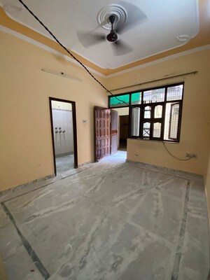 2 BHK Builder Floor For Rent in Ansal Plaza Sector-23, Sector 23