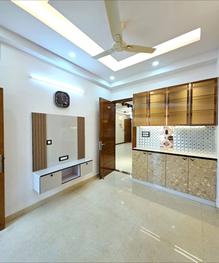 Room, tirupati-complex-vaishali 3 Bedroom 1350 Sq.Ft. Builder Floor In Vaishali Sector 3 Ghaziabad 10434553