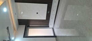 Furnished Amenities in 3 BHK Apartment at Sarita Vihar – for Rent