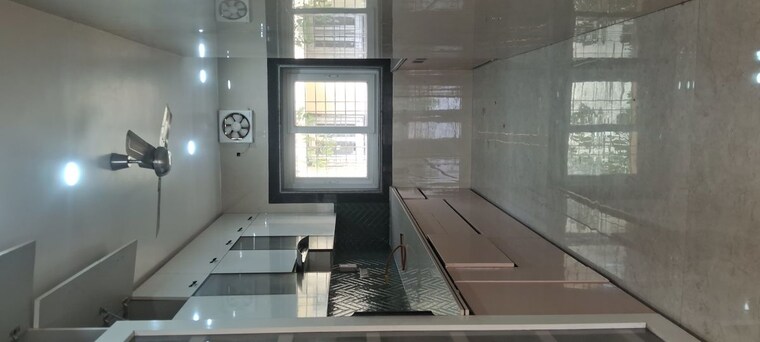 Kitchen, sarita vihar 3 Bedroom 1500 Sq.Ft. Apartment In Sarita Vihar Delhi 10434537