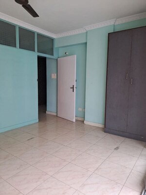 Room in 3 BHK Apartment at Rekjuani – for Sale