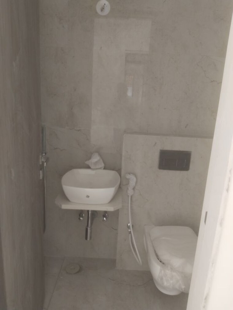 Washroom, alliance-vista 2 Bedroom 501 Sq.Ft. Apartment In Vile Parle East Mumbai 10434505