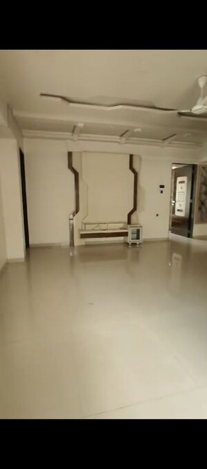 4 BHK Apartment For Sale in New Era CHS, Gultekdi