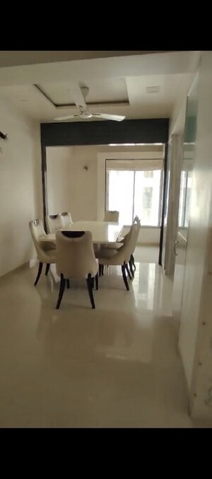 Team Area in 4 BHK Apartment at New Era CHS, Gultekdi – for Sale