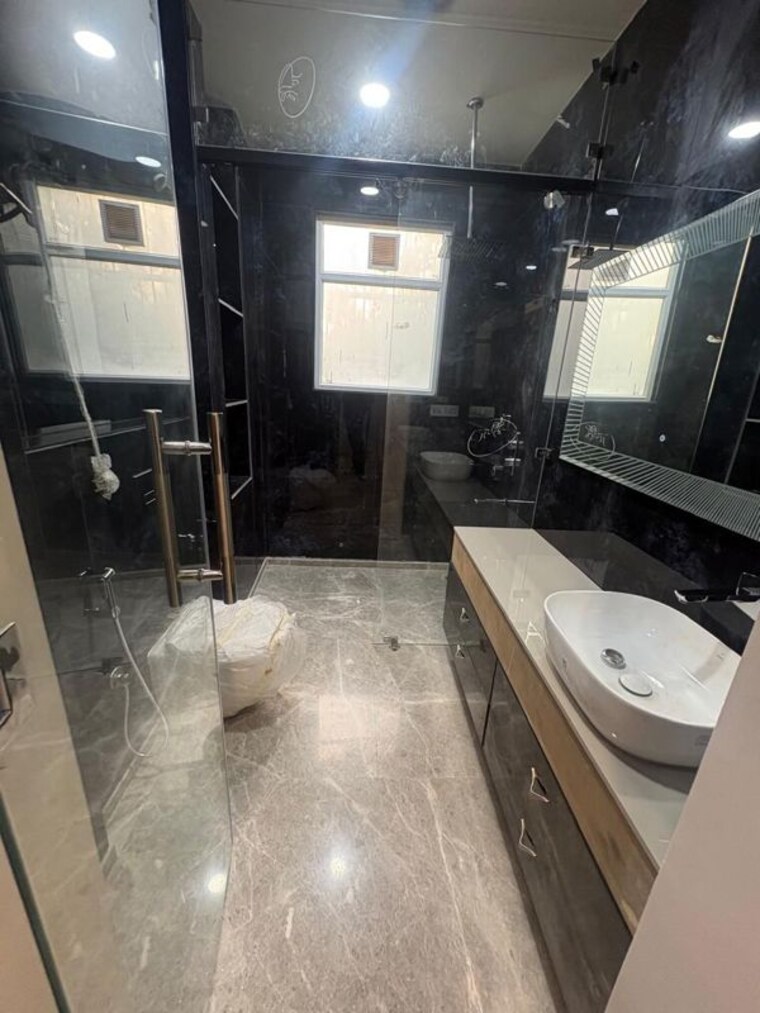 Team Area, surajmal vihar 3 Bedroom 1800 Sq.Ft. Builder Floor In Surajmal Vihar Delhi 10434585