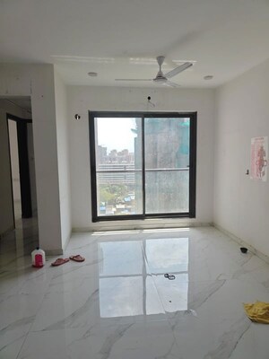 2 BHK Apartment For Rent in Oshiwara