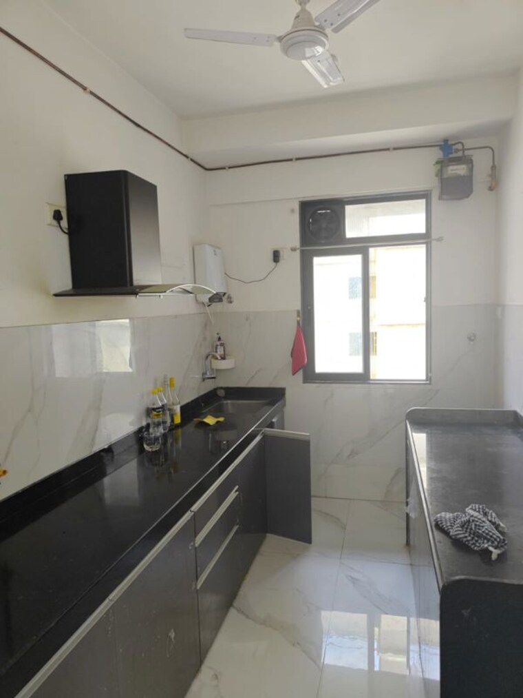 Kitchen, oshiwara 2 Bedroom 900 Sq.Ft. Apartment In Oshiwara Mumbai 10434579
