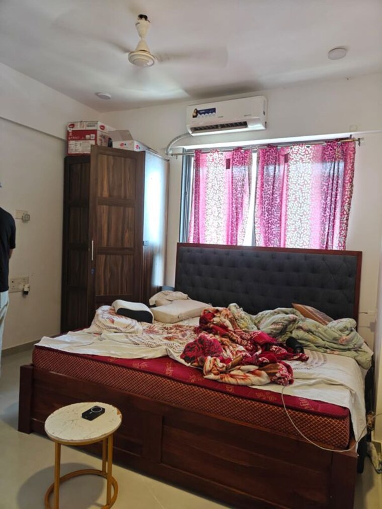 Bedroom, oshiwara 2 Bedroom 900 Sq.Ft. Apartment In Oshiwara Mumbai 10434594