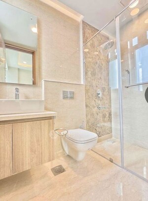 Bathroom in 4 BHK Builder Floor at Dlf Cyber City – for Rent