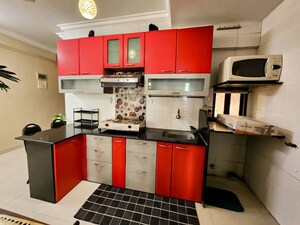 Team Area in 1.5 BHK Apartment at Dedhia Estate, Matunga East – for Rent