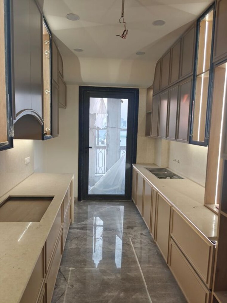Kitchen, rwa-residential-society-sector-46 4 Bedroom 263 Sq.Yd. Builder Floor In Sector 46 Gurgaon 10434601