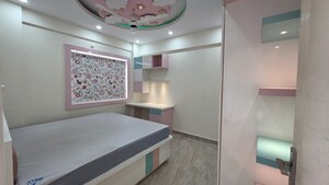 Bedroom in 2 BHK Apartment at Kadubeesanahalli – for Rent